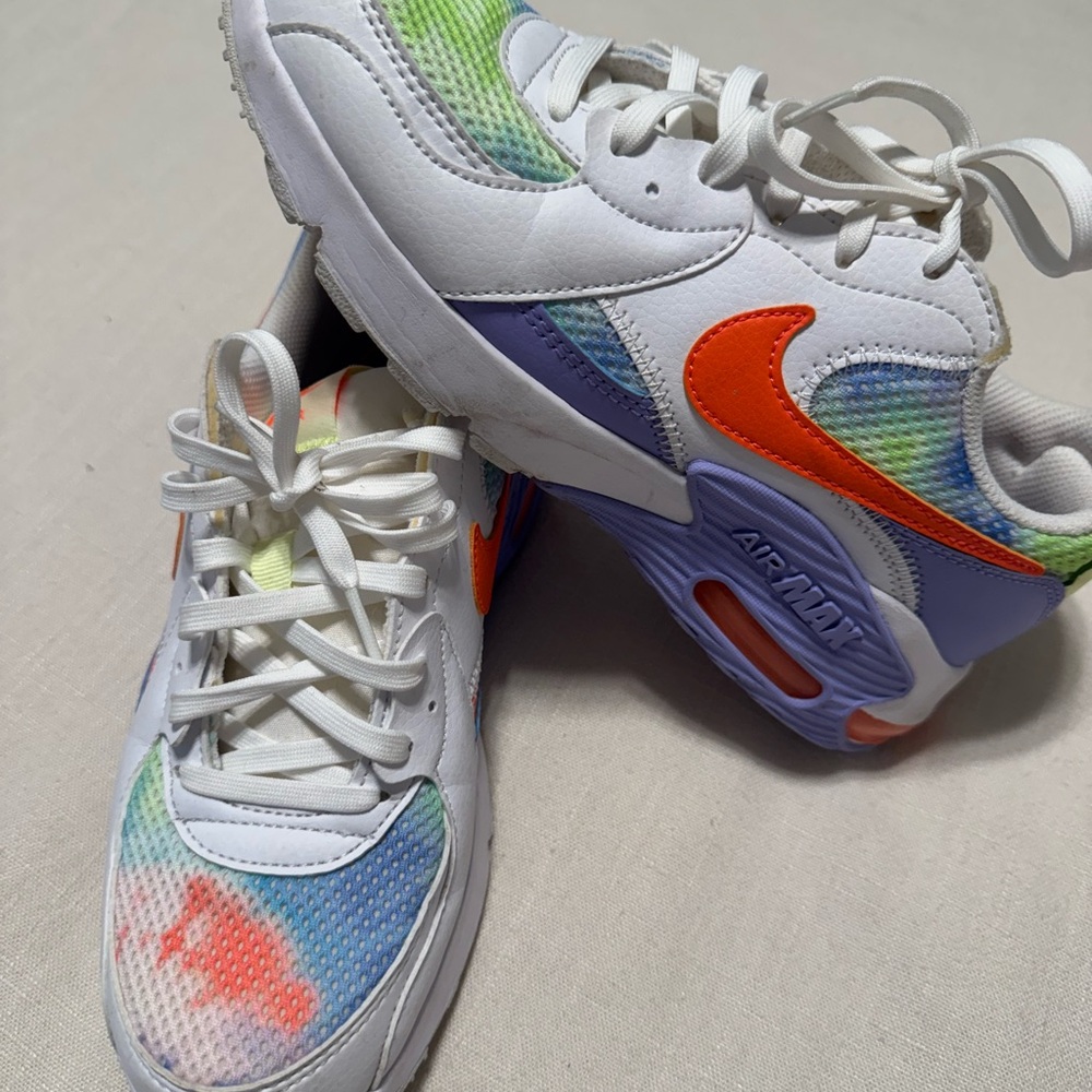 Nike Multicolor Sneakers Great Condition  Women’s Size 7